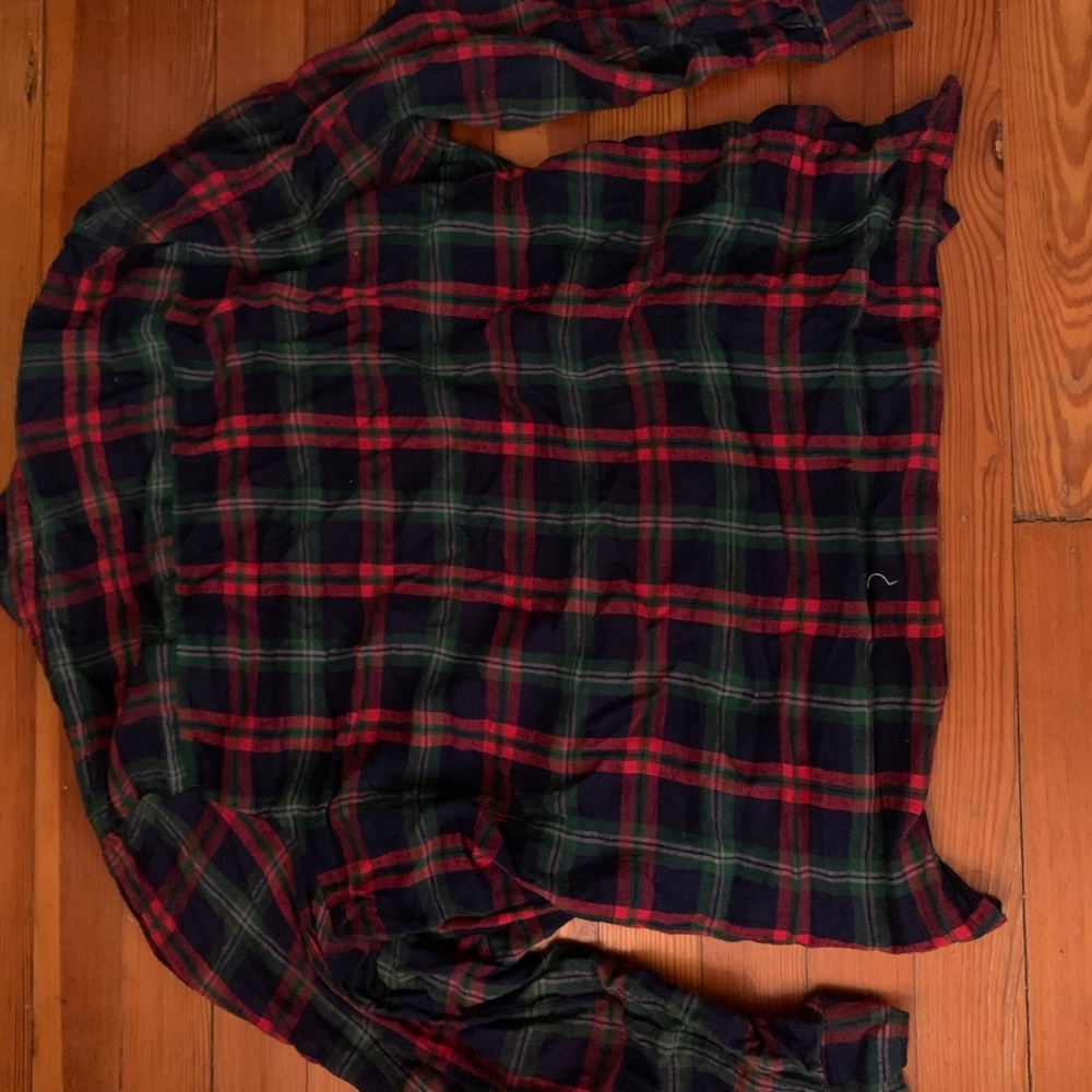 Button down flannel - Picture 2 of 3